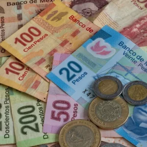 peso-mexicano.jpg_423682103