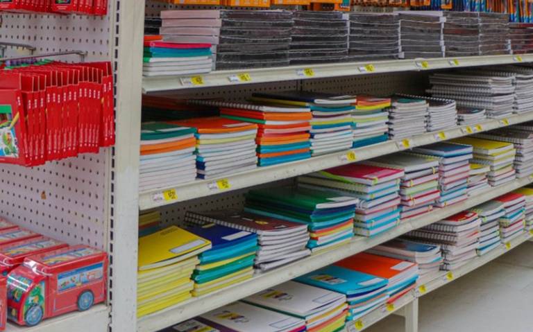 Escasas ventas en papelerías pequeñas en La Paz