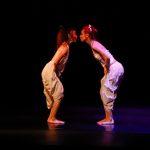 Yumiko Yoshioka y Marlène Jöbstl cautivan con danza butoh en el Otoño Cultural 2026